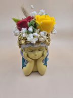Soñadora en resina acrílica con flores y con aroma Ritual
